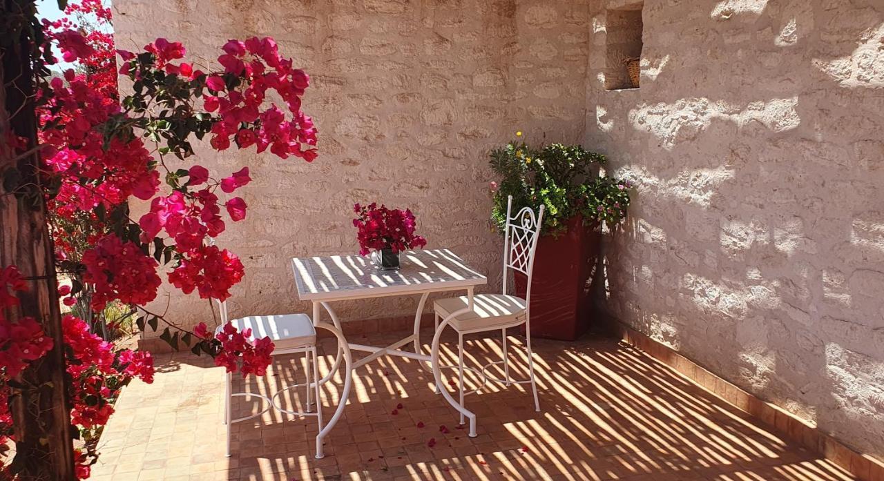 Le Clos De La Roussiere เอสเซาอิรา ภายนอก รูปภาพ